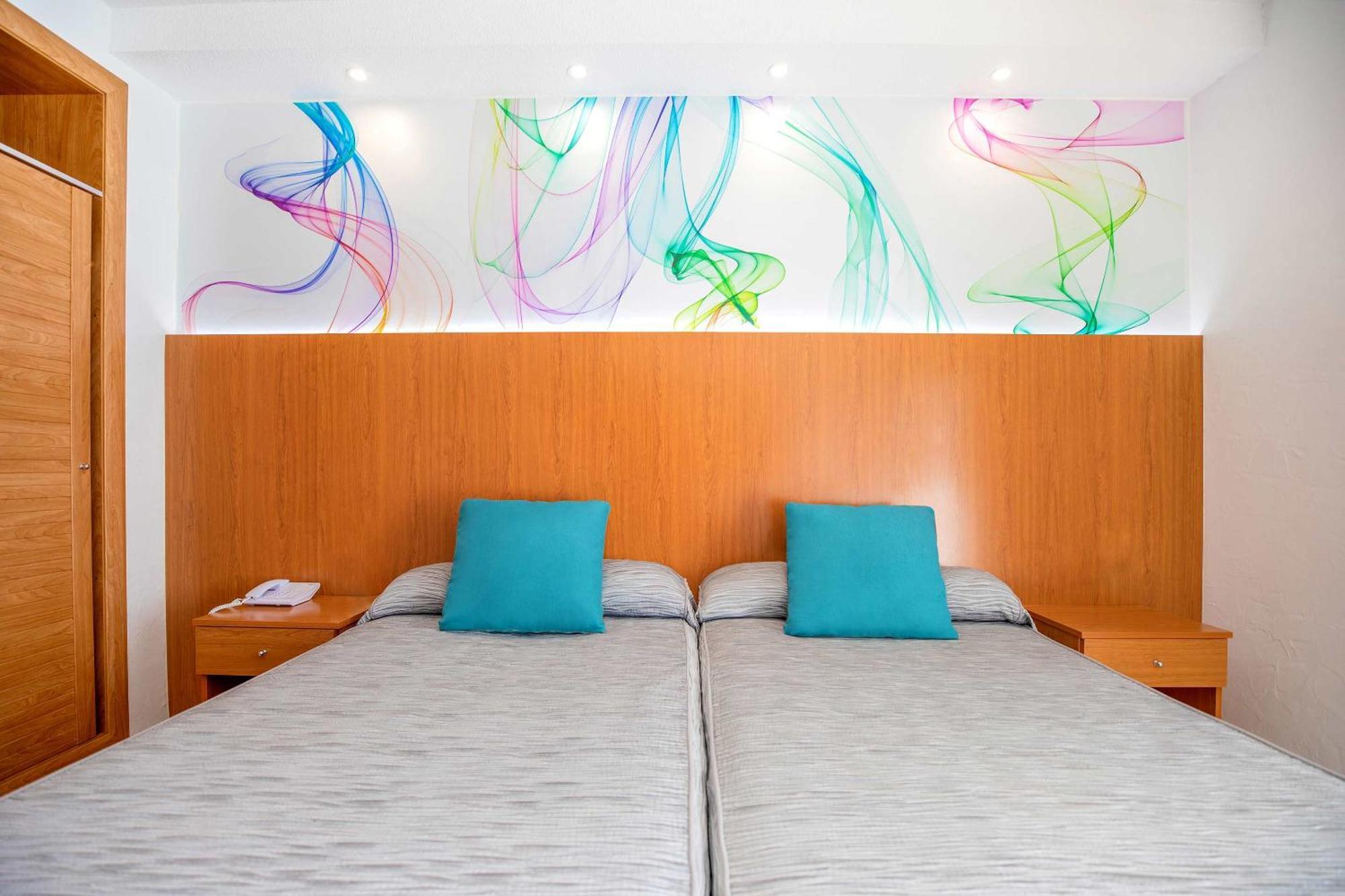 Hotel Servigroup Castilla Benidorm Szoba fotó